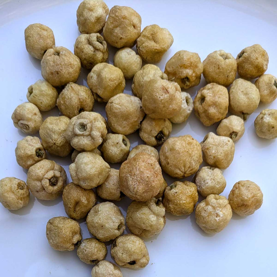 Lemon Aspen Fruit (Freeze Dried Whole)